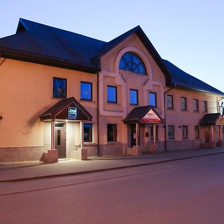 Hotel Jonapolis Jonava Kültér fotó